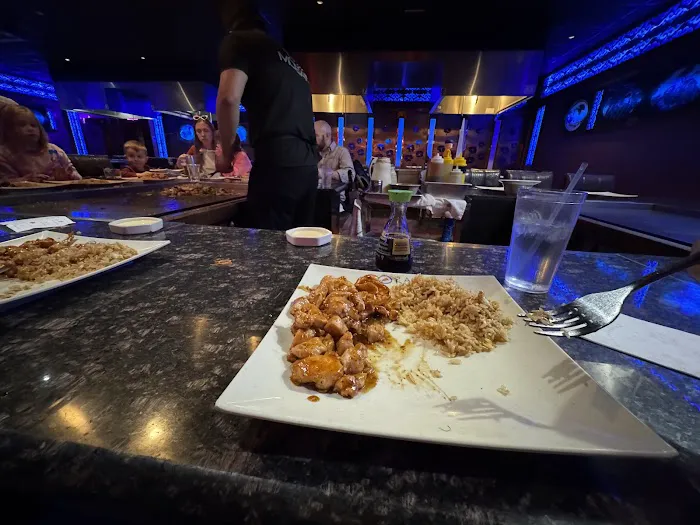 Mosaka Hibachi Sushi And Bar Picture 6