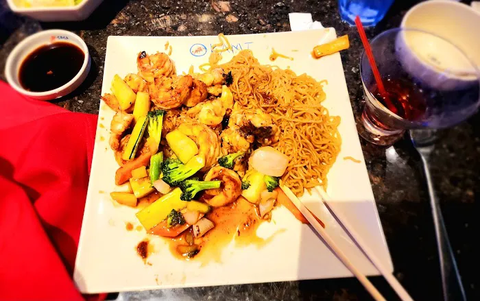 Mosaka Hibachi Sushi And Bar Picture 8