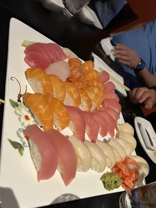 Ming Sushi Picture 8