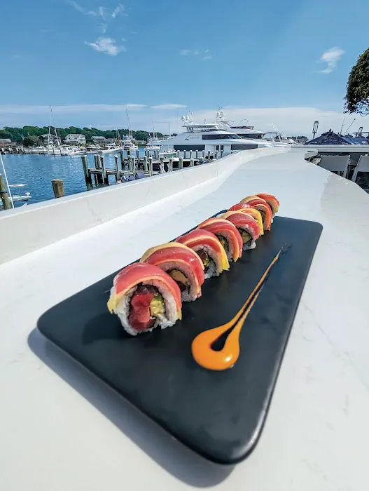 Flying Bridge Sushi Bar Picture 4