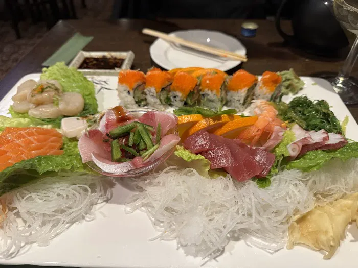 Yoshi Sushi Martinsville Picture 3