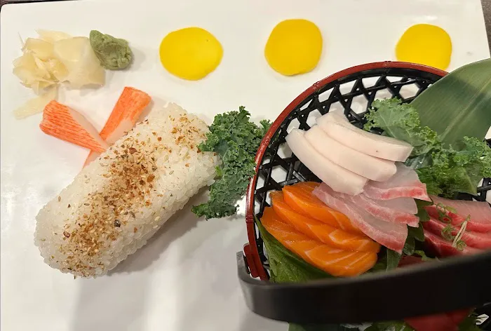 Sakana Sushi & Ramen Picture 3