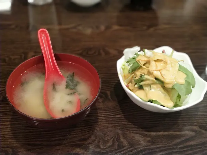 Sakana Sushi & Ramen Picture 9