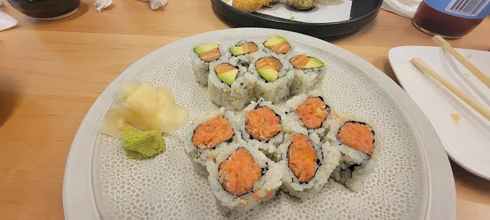 Ryujin Sushi Picture 3