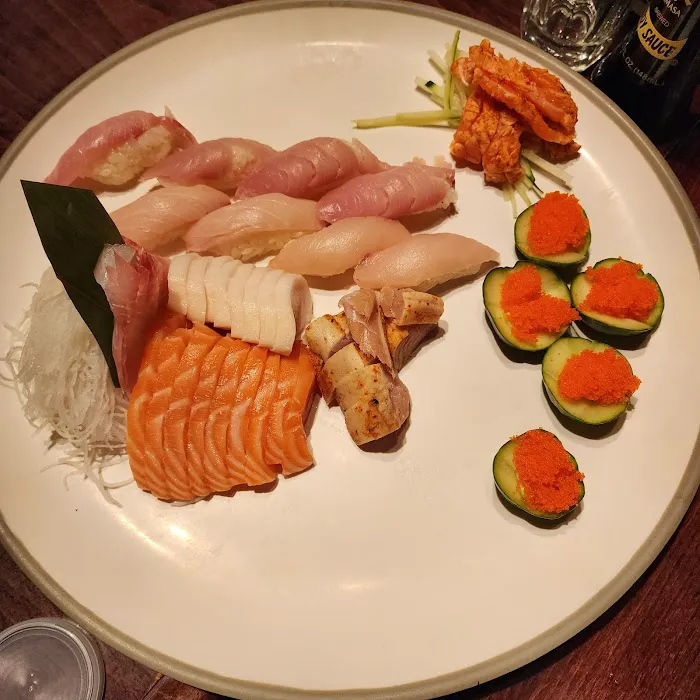 Sushi Palace Picture 6
