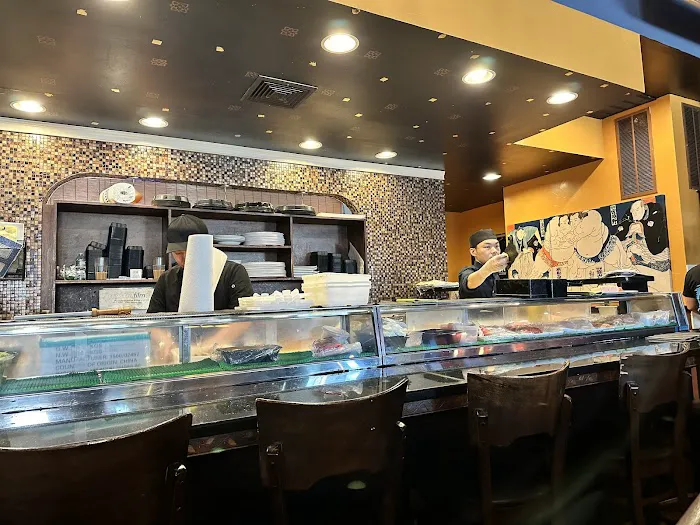 Sushi Palace Picture 7