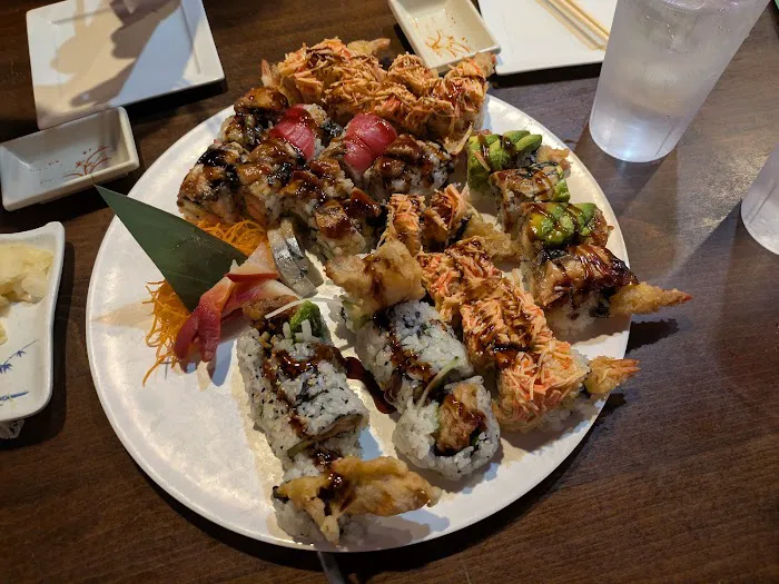 Sushi Palace Picture 5