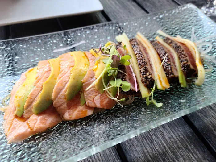 Sushi Lounge Picture 9