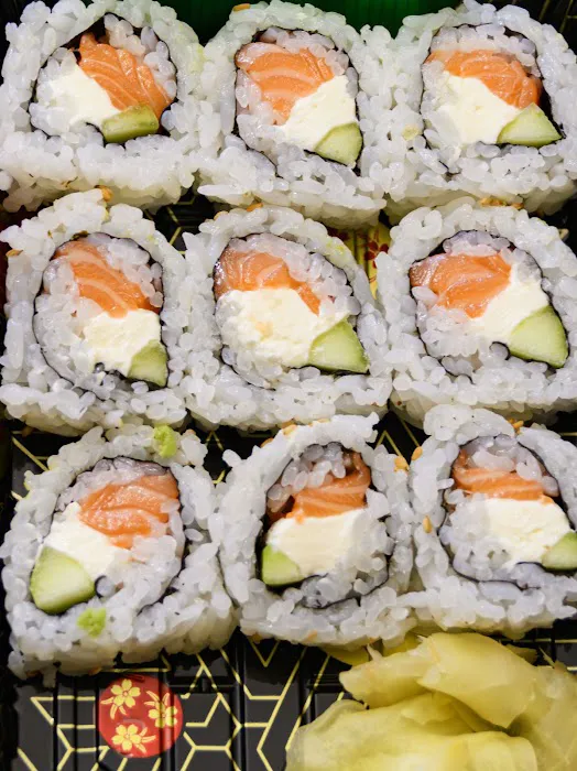 D&N SUSHI BAR Picture 4