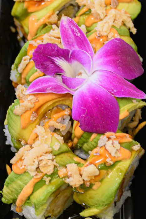 D&N SUSHI BAR Picture 7