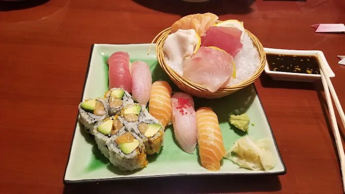 Tokyo Sushi II Picture 1