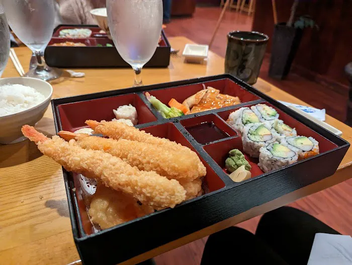 Mahzu Japanese Restaurant Picture 7