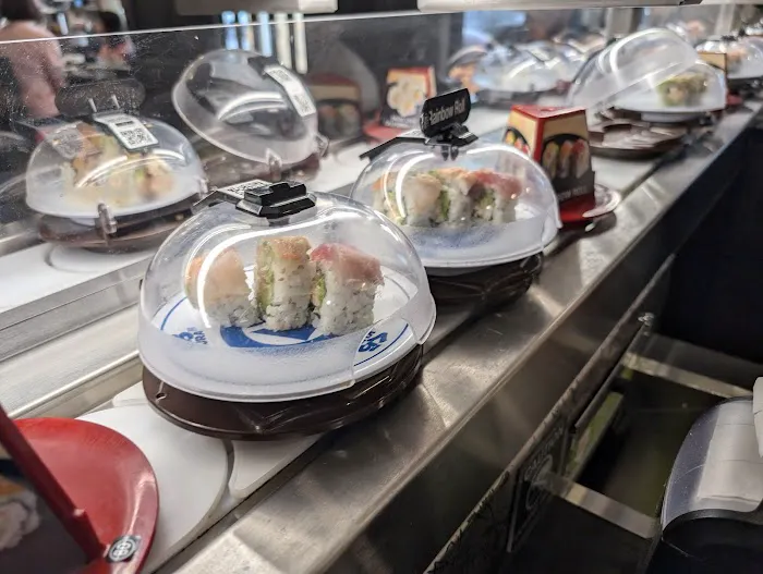 Kura Revolving Sushi Bar Picture 10