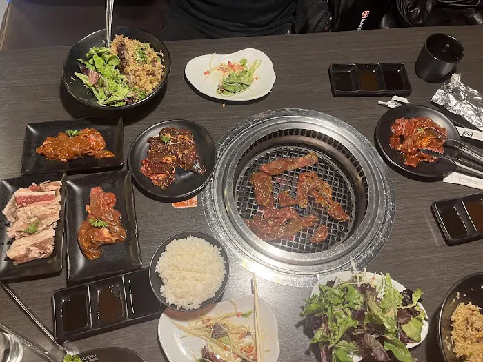 Gyu-Kaku Japanese BBQ Picture 5