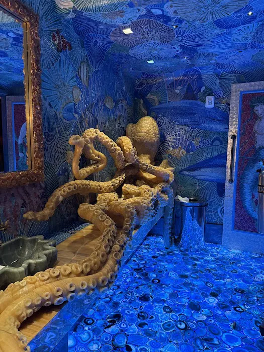 Sexy Fish Miami Picture 5