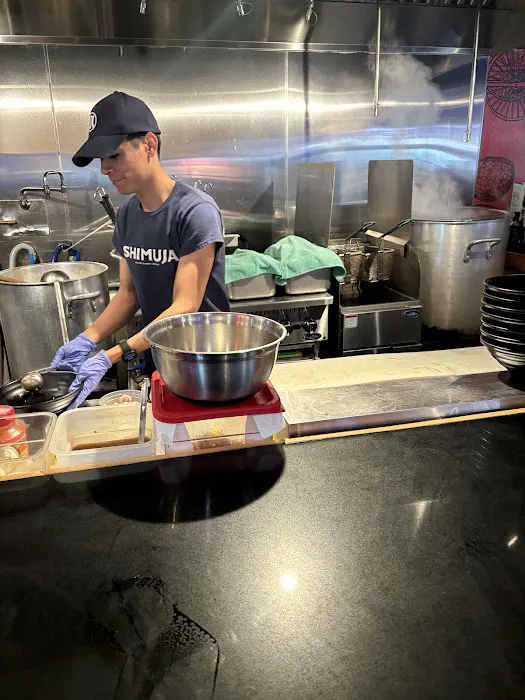 Shimuja Ramen Picture 6