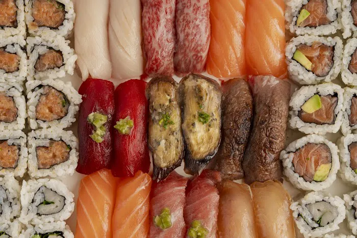 Yubi Box Sushi & Catering Picture 3