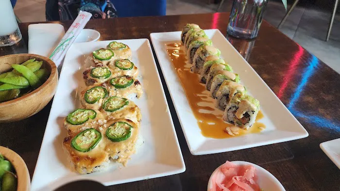 SUSHI CLUB 305 Picture 2