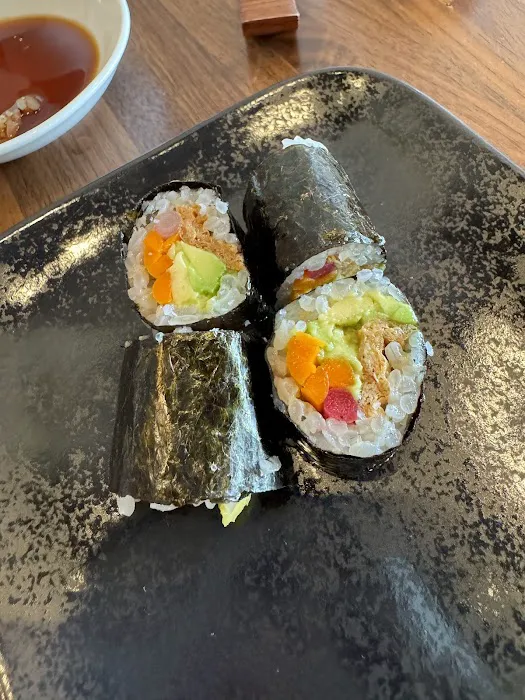OMAKAI sushi Picture 4