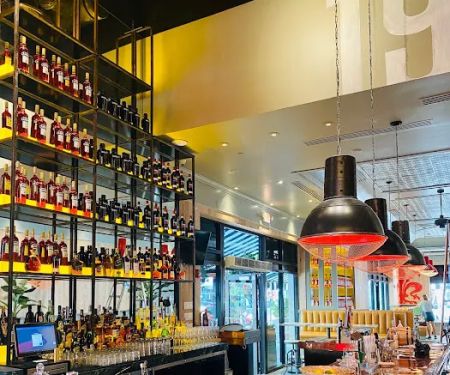 Negroni Bistro & Sushi Bar