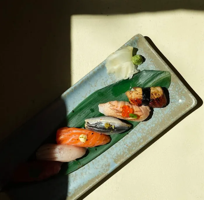 Yoso Sushi Picture 1