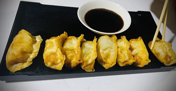 J & M Fusion Cuisine Picture 10