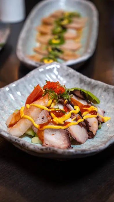Hoshi & Sushi Asian Cuisine Picture 10