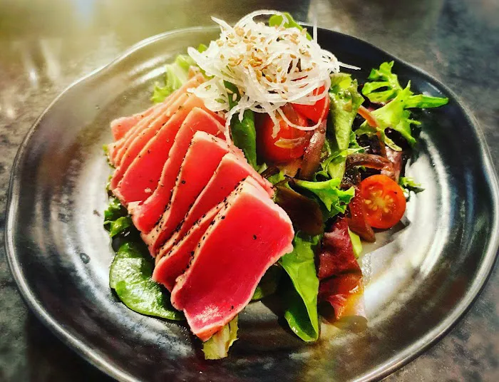 Kinoko Sushi Bar & Asian Cuisine Picture 4