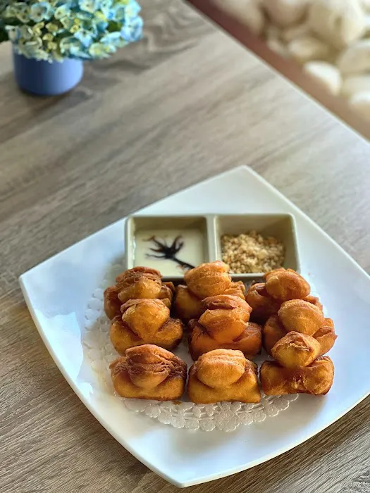 Kinoko Sushi Bar & Asian Cuisine Picture 10