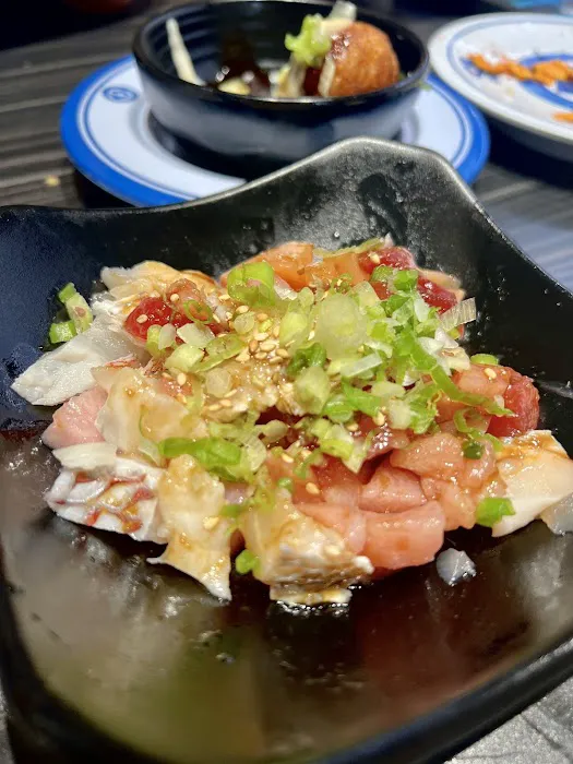 Kura Revolving Sushi Bar Picture 1