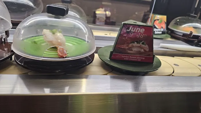 Kura Revolving Sushi Bar Picture 8