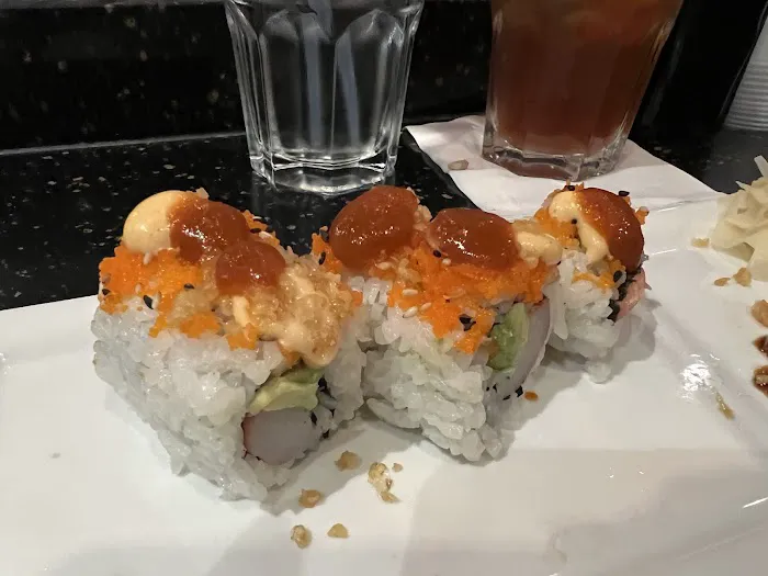 Sushi Maki - MIA Airport Picture 1