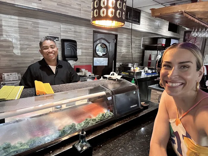 Sakura Sushi Bar Picture 1