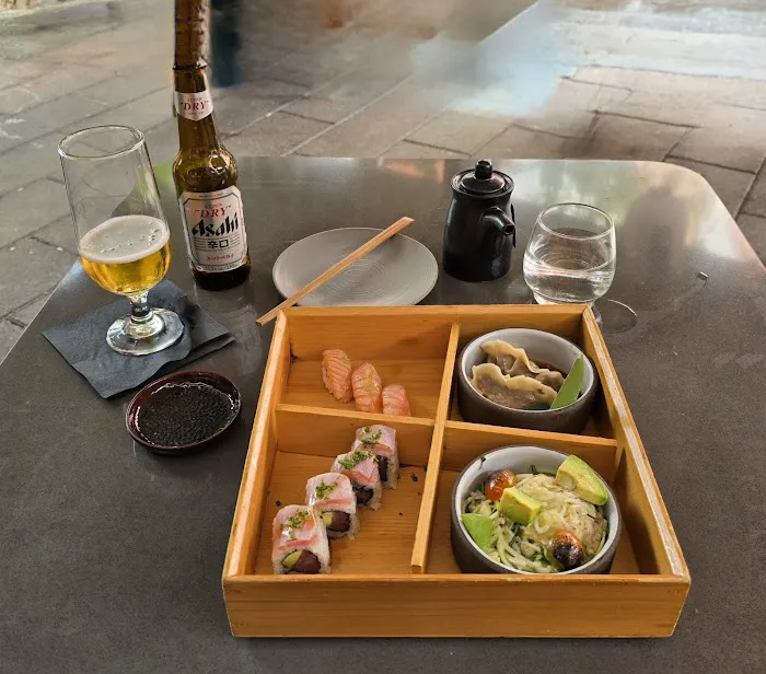 Paperfish Sushi Picture 8
