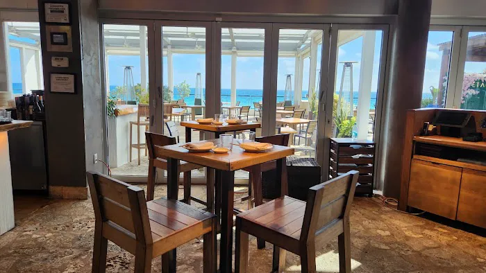 ETARU restaurant Picture 4