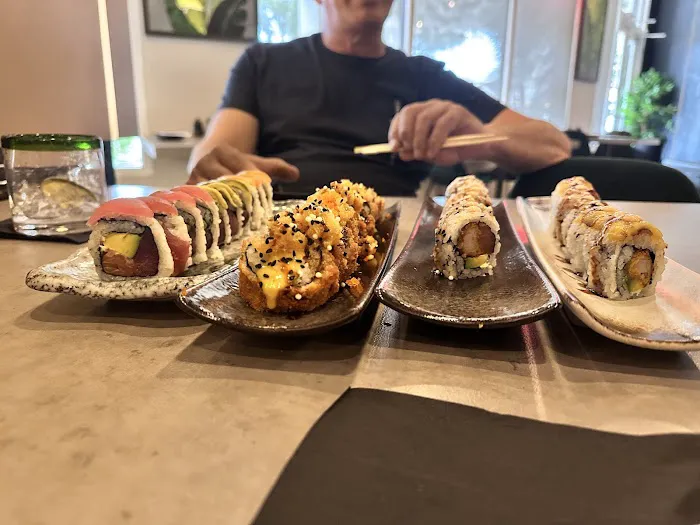 Sushi Jungle Picture 1