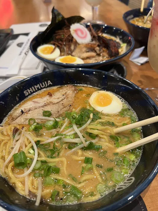 Shimuja Ramen Picture 1