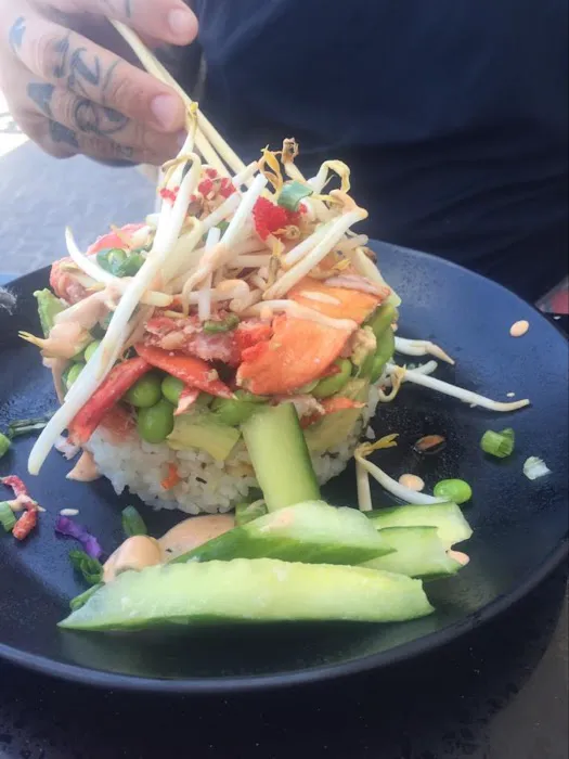 Poke Sushi Picture 6