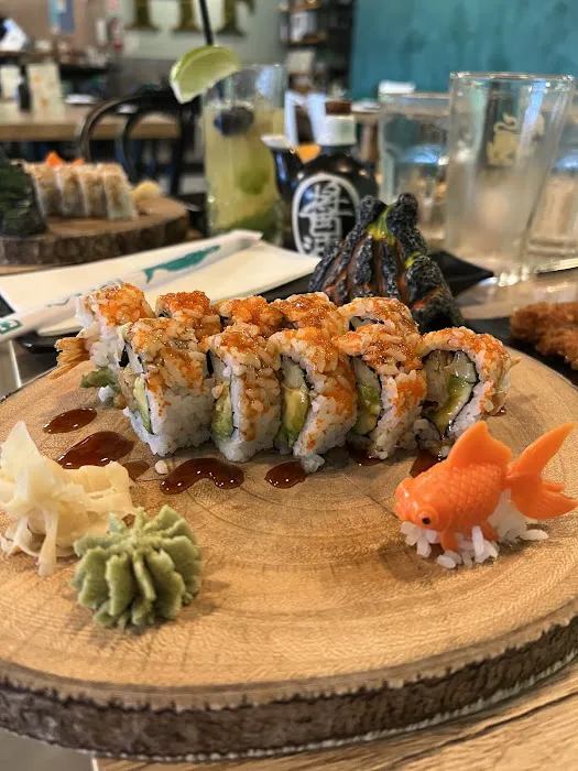 Happy Fish Sushi Picture 4