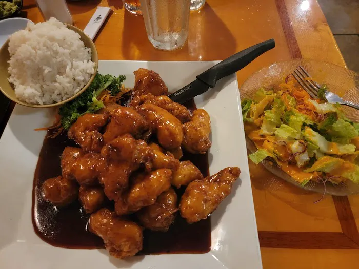 Nami Sushi & Grill Picture 5