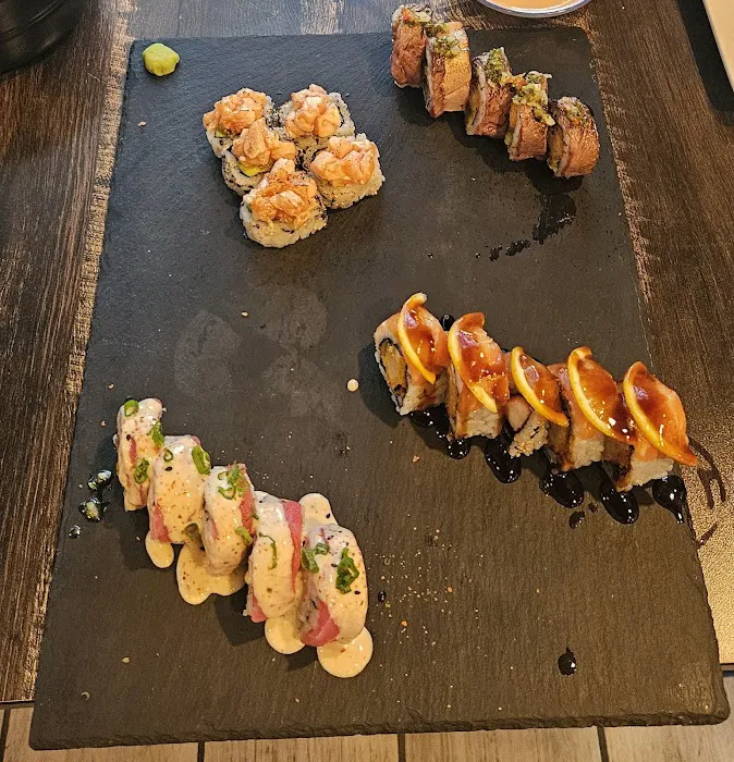 SUSHI SOGO RESTAURANT Picture 3