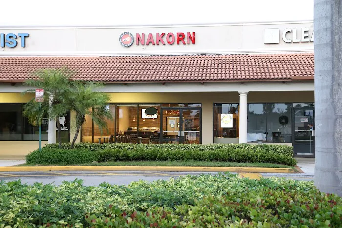 Nakorn Roll & Bowl Picture 1
