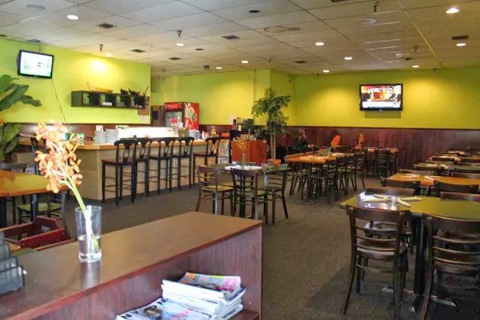 Jasmine Sushi & Thai Cuisine Picture 2
