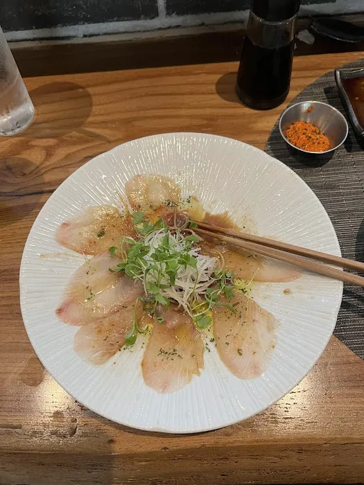 Otoro Sushi + Asian Kitchen Picture 10