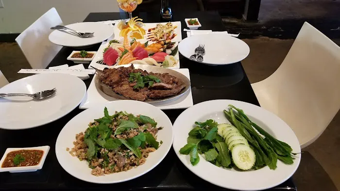Bonsai Thai & Sushi Picture 3
