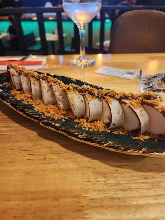 Inari Sushi Fusion Kendall Picture 5