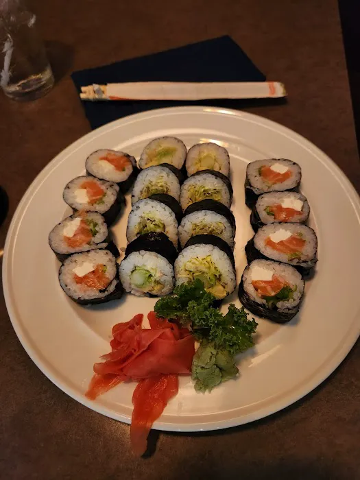 Miyoko Sushi Picture 1