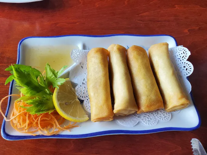 Miyoko Sushi Picture 6
