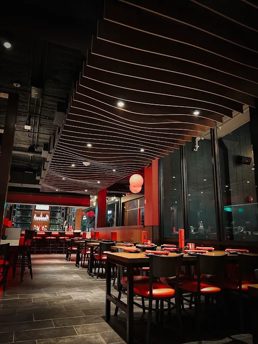 RA Sushi Bar Restaurant Picture 4