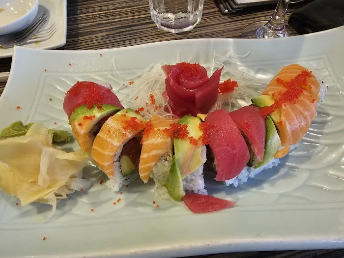 Heart Rock Sushi and thai Picture 8